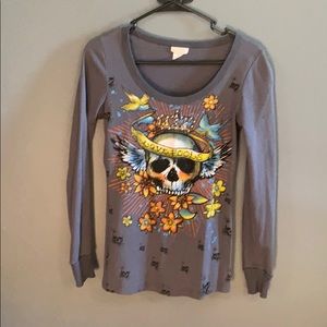 Y2k grey long sleeve w/ skull, flowers, bird, scroll, crown Love fools Ed hardy